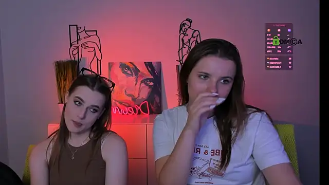 lola swon online show from 10.15.25