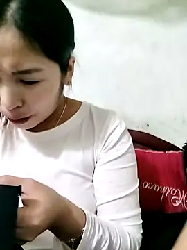 Snapshot of Mai4568 chatting on 10.28.25 Mai4568 online show from 10.28.25