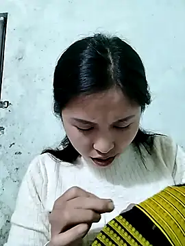 Snapshot of Mai4568 chatting on 12.17.25 Mai4568 online show from 12.17.25