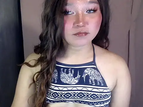 Eyes-on-me online show from 03.30.26