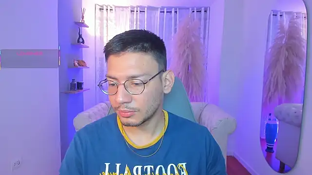 Snapshot of marcuswildx chatting on 09.30.25 marcuswildx online show from 09.30.25