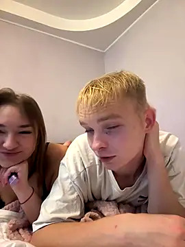 LinChka5789 online show from 10.15.25