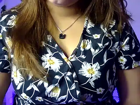 Aaliya02 online show from 02.19.26