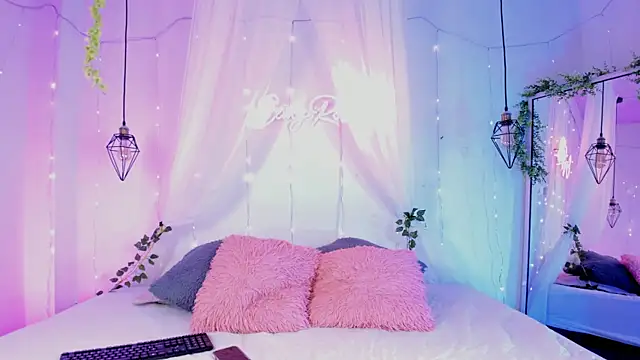 eimi rosse18 online show from 04.17.26