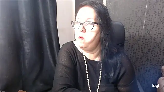 MissSanjanne online show from 10.05.25