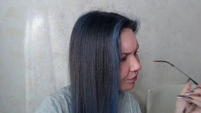 Snapshot of Kyserina chatting on 09.30.25 Kyserina online show from 09.30.25