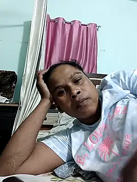 soniyasingh9044 online show from 10.21.25