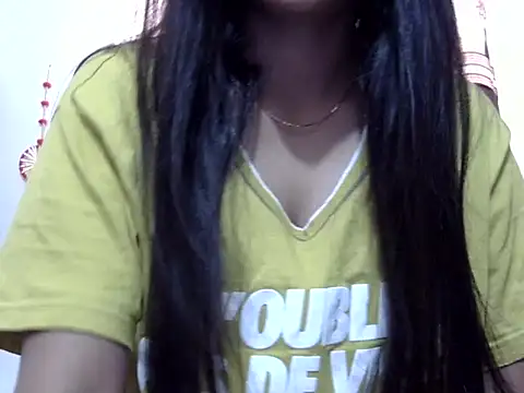 Snapshot of ANAYA_BABEE chatting on 10.19.25 ANAYA BABEE online show from 10.19.25