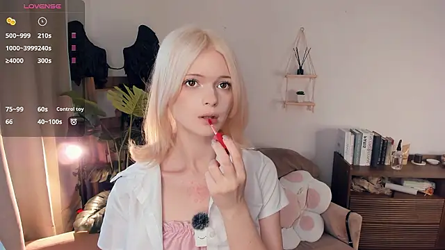 LaureMestler online show from 03.26.26