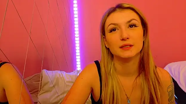 Anaayss  online show from 12.16.25