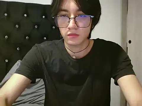 Matti Mendez  online show from 06.24.26