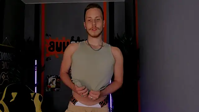 LeoMooree online show from 09.27.25