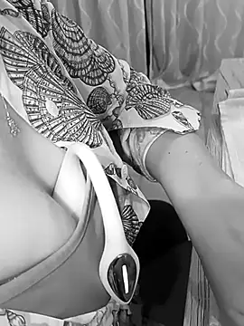 Snapshot of prismia chatting on 10.12.25 prismia online show from 10.12.25