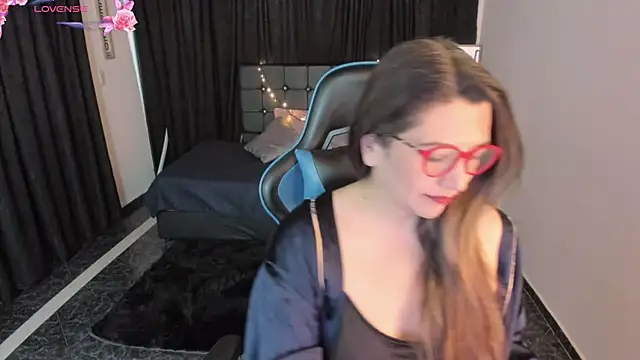 Hanna MA online show from 10.24.25