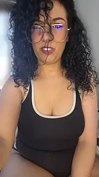 Snapshot of LondonHilton chatting on 02.23.26 LondonHilton online show from 02.23.26