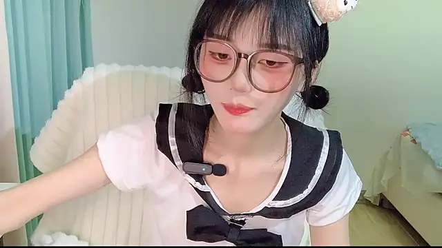 Snapshot of Ximei-O chatting on 04.09.26 Ximei-O online show from 04.09.26