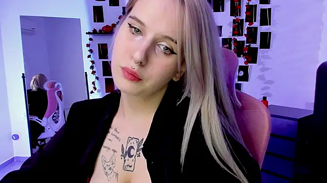 IngannaMorte online show from 10.04.25