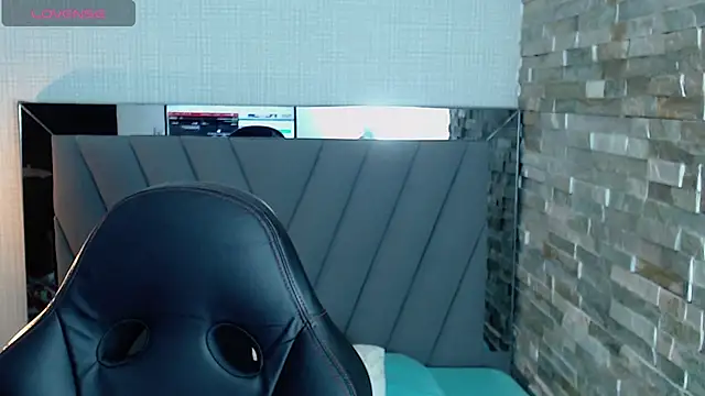 SYLVANA REY4 online show from 10.08.25