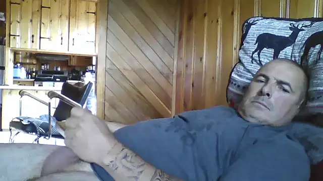 Snapshot of dan691000 chatting on 10.08.25 dan691000 online show from 10.08.25