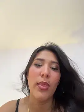 IsabellaJoness  online show from 03.06.26