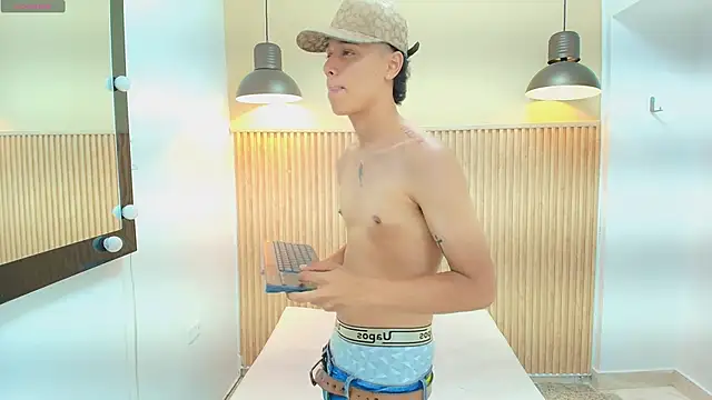 Frayhot777 online show from 02.09.26