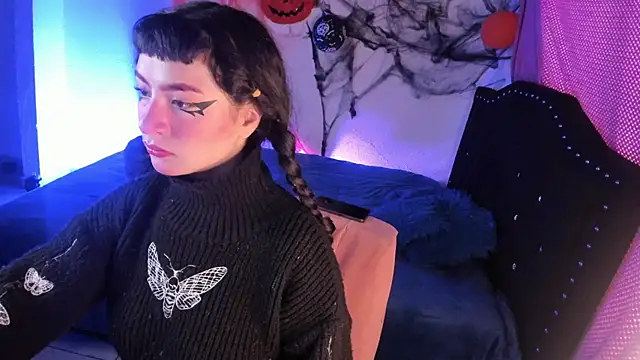 kitty  chs online show from 11.03.25