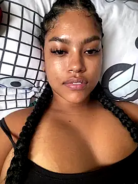 miiabrown18 online show from 11.03.25