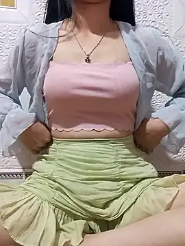 Snapshot of Lover-loverxx chatting on 12.15.25 Lover-loverxx online show from 12.15.25