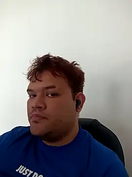 Snapshot of big_bearr chatting on 04.22.26 big bearr online show from 04.22.26