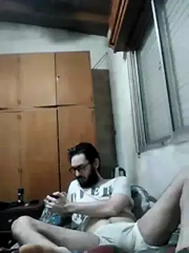 Snapshot of Fefede97_ chatting on 06.11.26 Fefede97 online show from 06.11.26