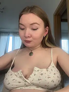 Snapshot of Amalie_Smith chatting on 05.22.26 Amalie Smith online show from 05.22.26