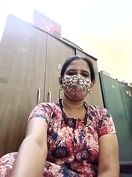 Snapshot of tamil_Boomika chatting on 05.06.26 tamil Boomika online show from 05.06.26