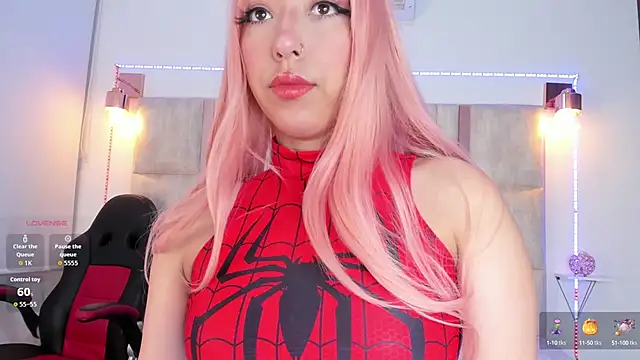 emily  walker online show from 10.08.25