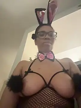 YeahhhitsBreezy online show from 04.01.26