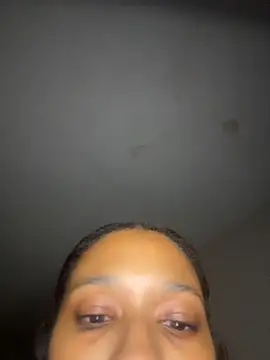 Snapshot of YeahhhitsBreezy chatting on 07.31.26 YeahhhitsBreezy online show from 07.31.26