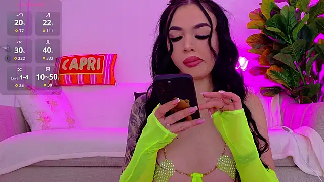 TiaBelle online show from 11.21.25