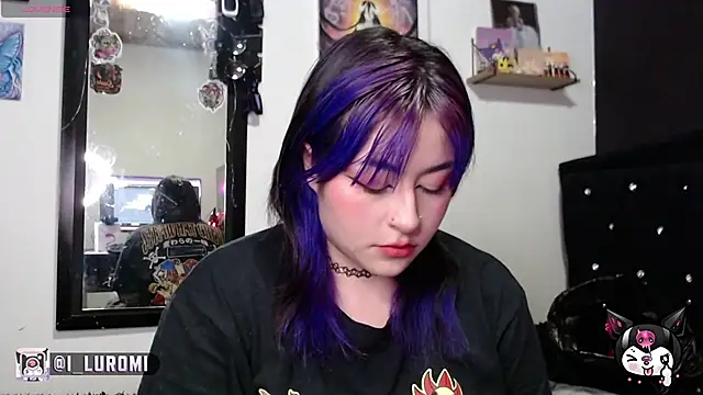 Snapshot of Iluromi chatting on 03.12.26 Iluromi online show from 03.12.26