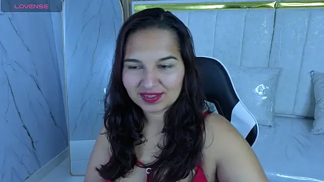 Saraah Tx online show from 10.18.25