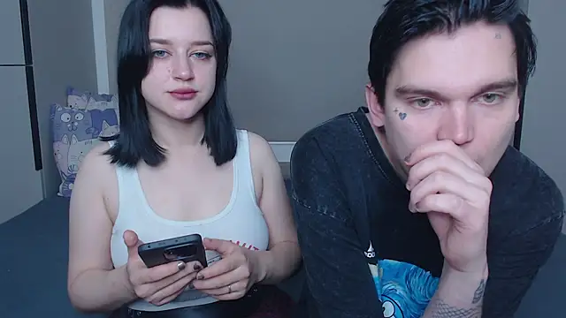 Snapshot of jackoffjillss chatting on 09.26.25 jackoffjillss online show from 09.26.25