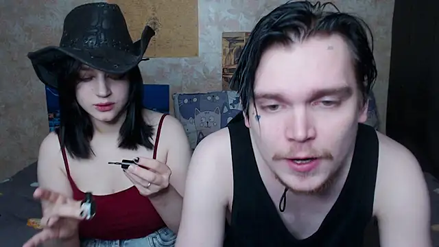 Snapshot of jackoffjillss chatting on 10.29.25 jackoffjillss online show from 10.29.25