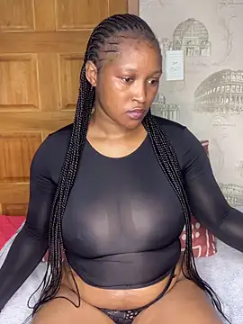 Snapshot of Bellabootie chatting on 04.13.26 Bellabootie online show from 04.13.26