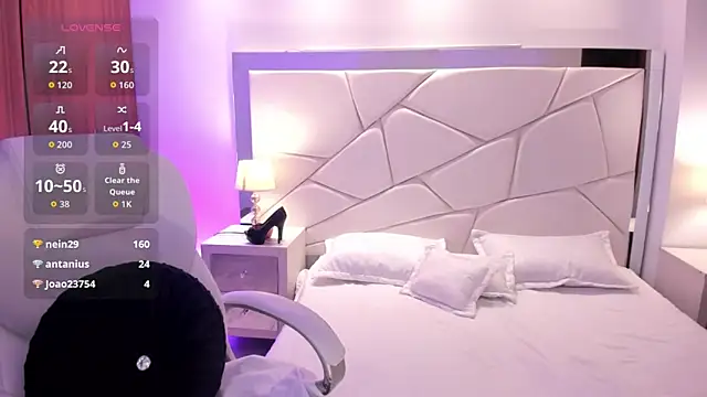 Natasha Kiim  online show from 02.04.26