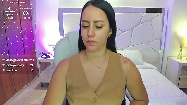 Natasha Kiim  online show from 03.26.26