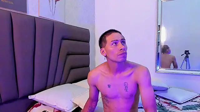 Erack and Emmy online show from 10.03.25