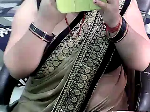 Snapshot of BABITA_KUMARII chatting on 04.26.26 BABITA KUMARII online show from 04.26.26