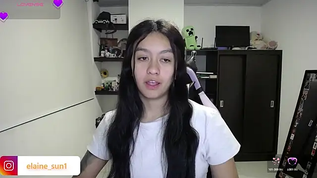 Snapshot of elaine_sun1 chatting on 06.26.26 elaine sun1 online show from 06.26.26