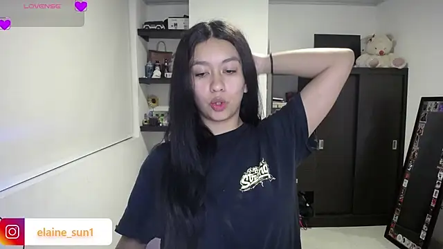 Snapshot of elaine_sun1 chatting on 07.15.26 elaine sun1 online show from 07.15.26