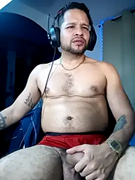 LucasGaeel online show from 12.02.25