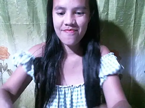 Snapshot of Ligaya_9721 chatting on 10.11.25 Ligaya 9721 online show from 10.11.25