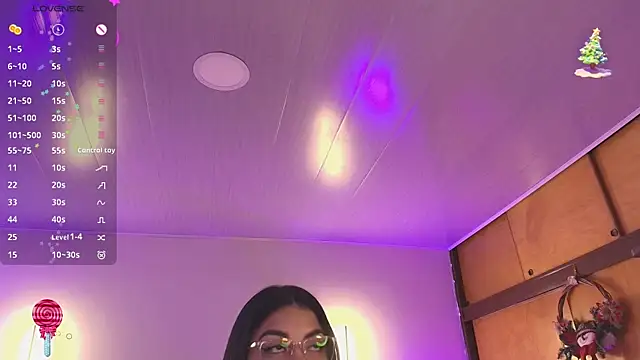 kloe28 online show from 11.29.25